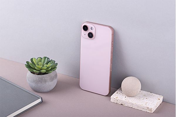 iPhone 15: возможности интернета и подключения